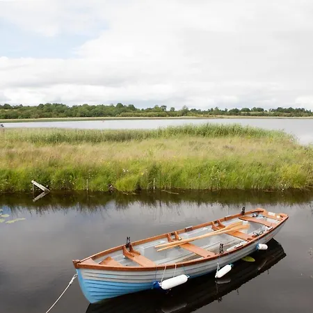 Inviting 4-bed House In Ferienhaus *