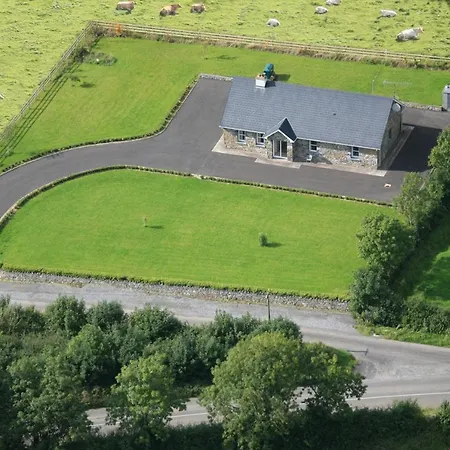 Inviting 4-bed House In Strokestown