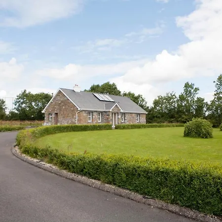 Inviting 4-bed House In Strokestown